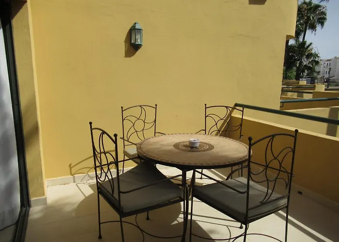 Apartment Garden Relax Apartments, By Comfortable Luxury